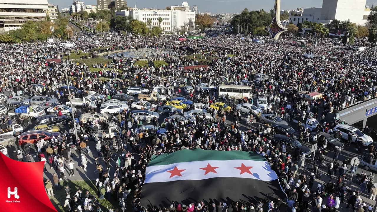 Suriye’de rejim askerleri silah bırakıyor: Yeni hayata adım