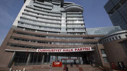 CHP'li 81 il başkanından Özgür Özel'e destek: Kurultay gündemimizde yok