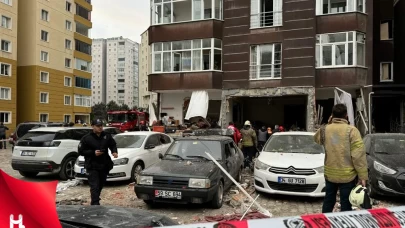 İstanbul'da 14 katlı binada patlama!