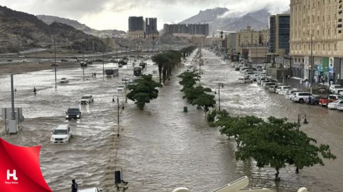 Mekke'yi Sel Vurdu: Kırmızı Alarm Verildi