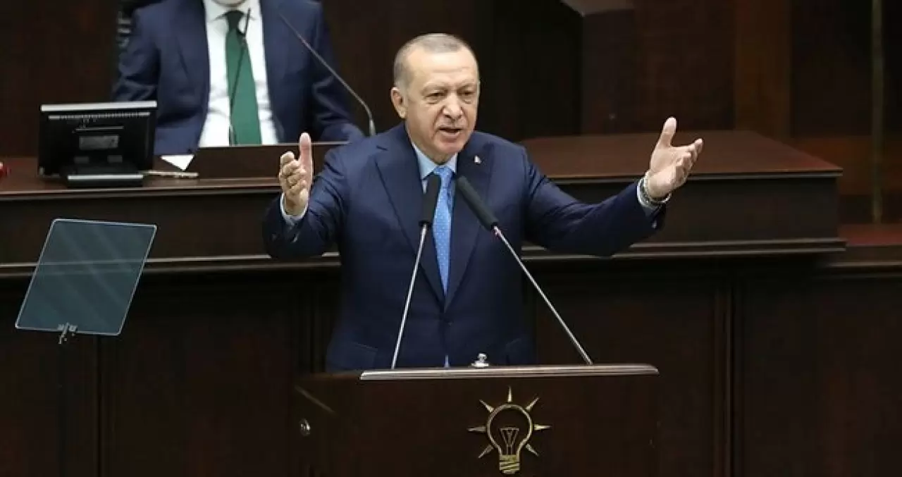 Erdoğan, CHP'nin başörtüsü teklifine anayasa değişikliği karşılığı verdi: Kılıçdaroğlu, "Kurnaz ajandan yoksa desteğe hazırız" dedi - BoldMedya