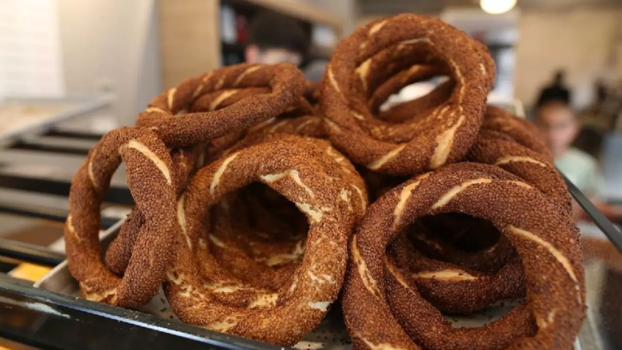 Ankara'da engellilere 100 simit tezgahı