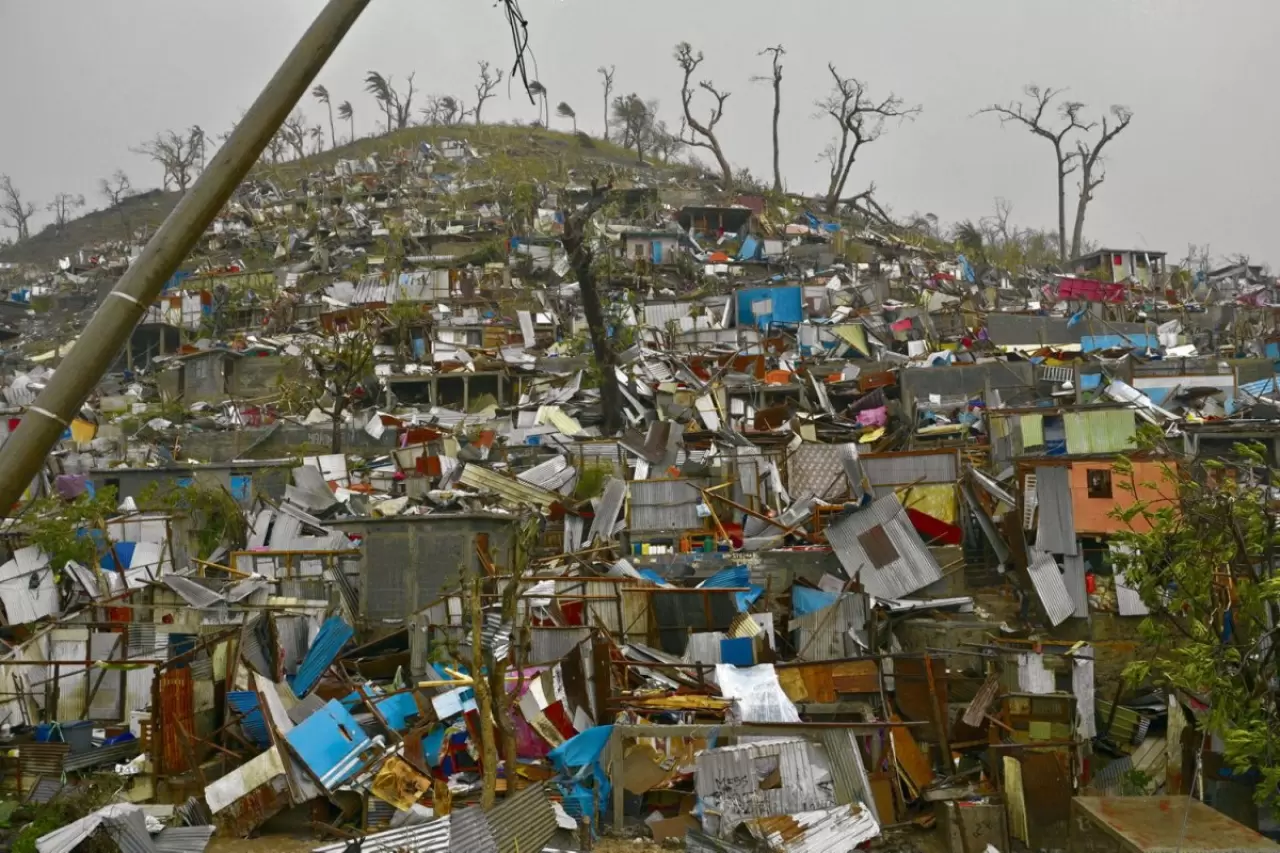 Mayotte n'a jamais vu une telle catastrophe » : les dégâts du cyclone Chido  font craindre un lourd bilan humain - L'Humanité