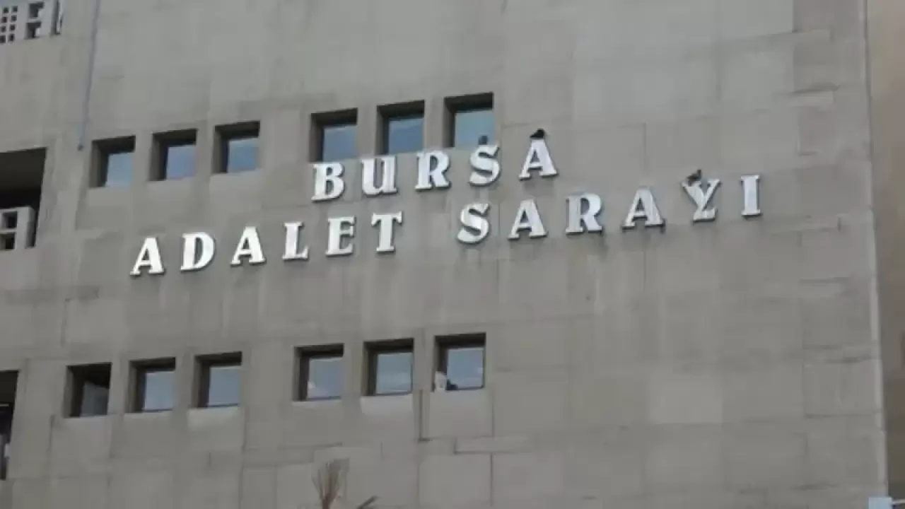 Bursa Adliyesi'nde silah sesleri! - Tuna Gazete